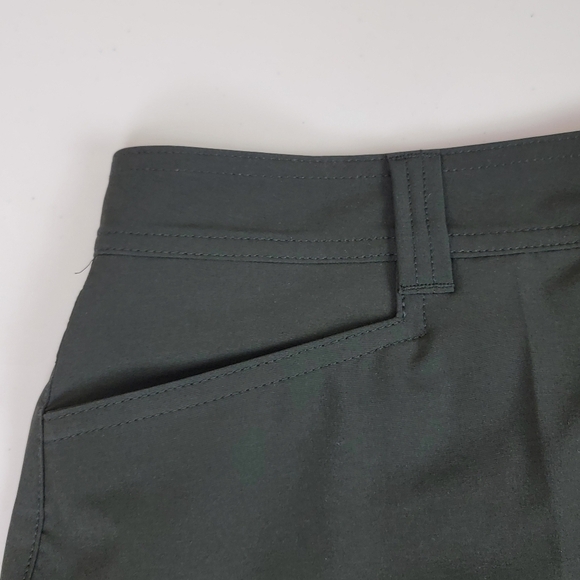 Eddie Bauer Black Adventurer 2.0 Active Hiking Skirt/Skort Sz 12 - Picture 7 of 14